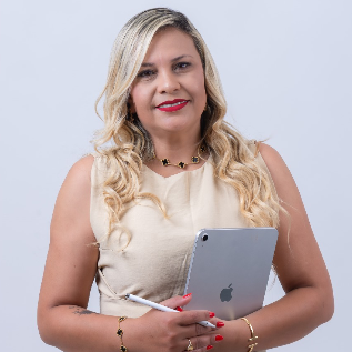 Anna Carla Miranda Alves