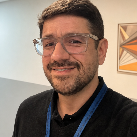 Dr. Eduardo Alabarce