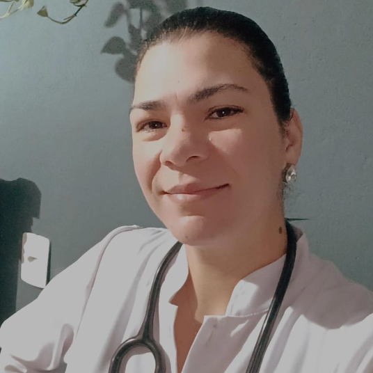 Dra. Fernanda Peixoto de Oliveira Castro