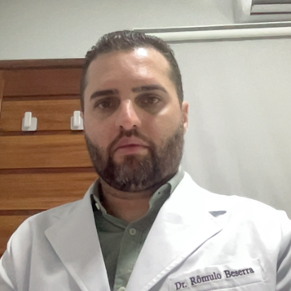 Dr. Romulo Carneiro Beserra